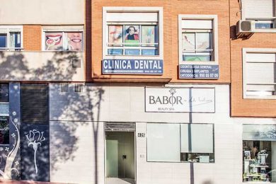 Entrada a la clínica